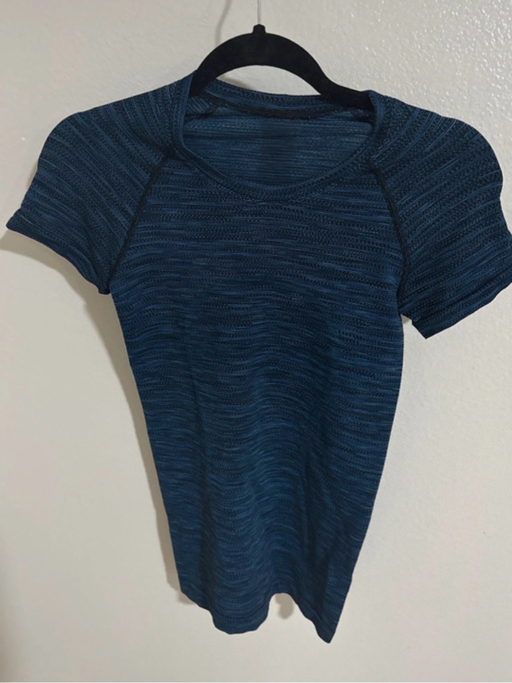 lululemon athletica Navy Short Sleeve Tee